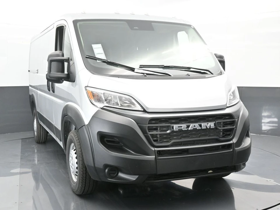 2025 Ram ProMaster - Image 9 of 21