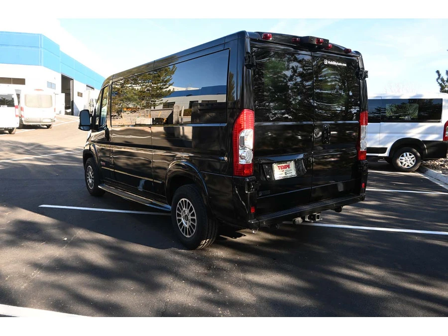 2025 Ram ProMaster - Image 8 of 12