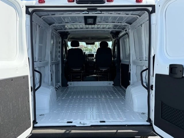 2025 Ram ProMaster - Image 11 of 12