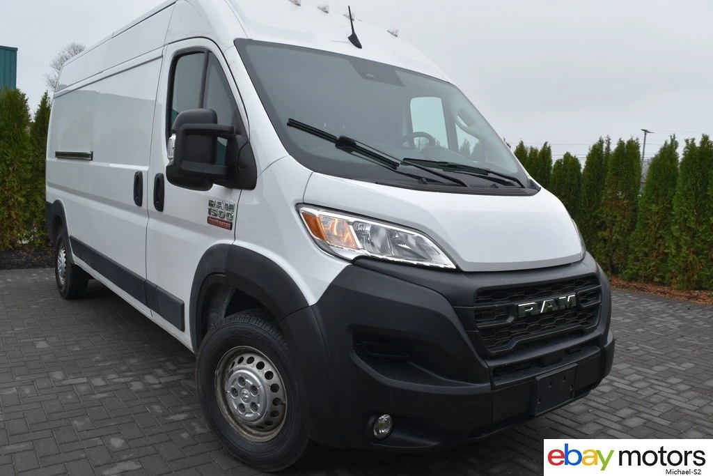 2025 Ram ProMaster - Image 2 of 21