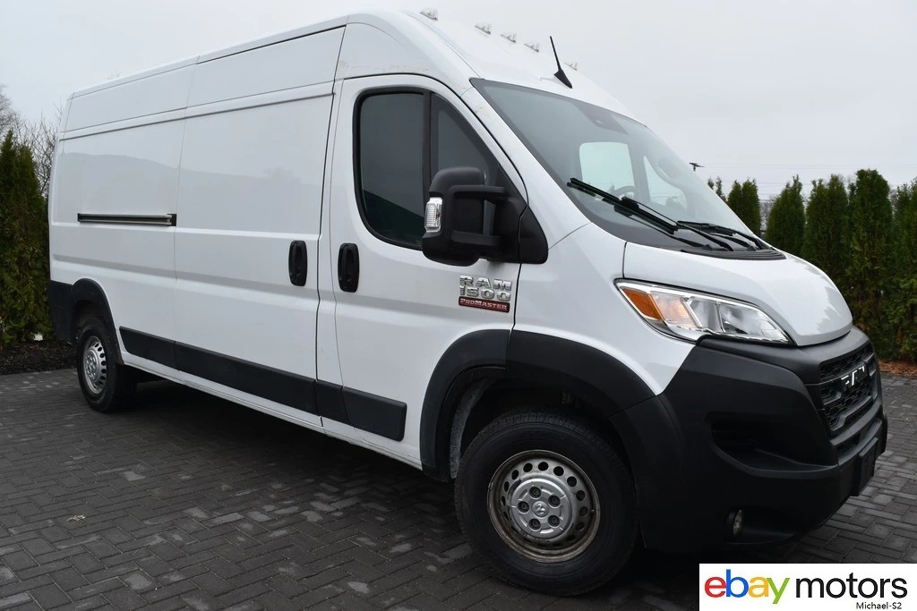 2025 Ram ProMaster - Image 3 of 21