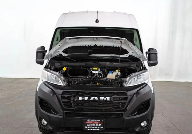 2025 Ram ProMaster - Image 3 of 12