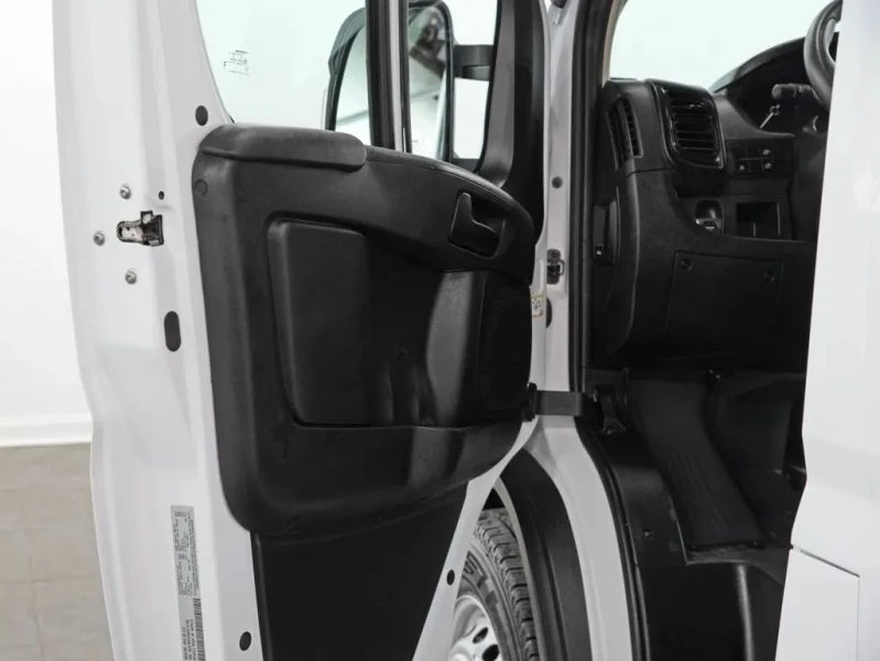 2025 Ram ProMaster - Image 6 of 12