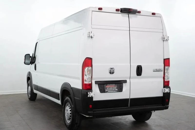 2025 Ram ProMaster - Image 8 of 12