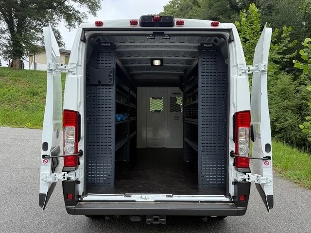 2025 Ram ProMaster - Image 13 of 21