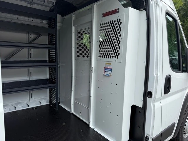 2025 Ram ProMaster - Image 9 of 21