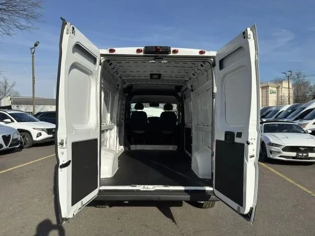 2025 Ram ProMaster - Image 7 of 12