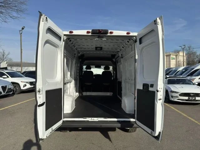 2025 Ram ProMaster - Image 7 of 12