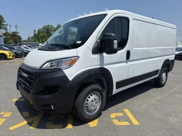 2025 Ram ProMaster - Image 3 of 12