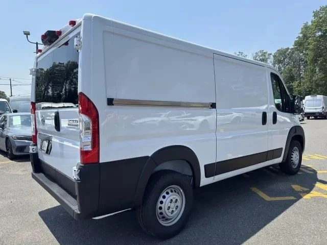 2025 Ram ProMaster - Image 9 of 12