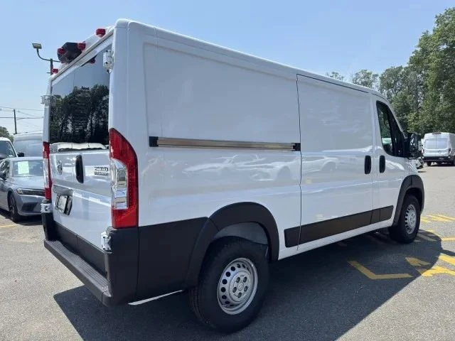 2025 Ram ProMaster - Image 9 of 12