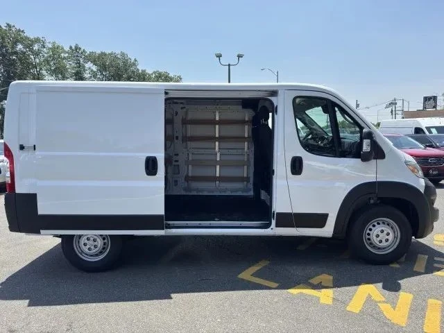 2025 Ram ProMaster - Image 10 of 12