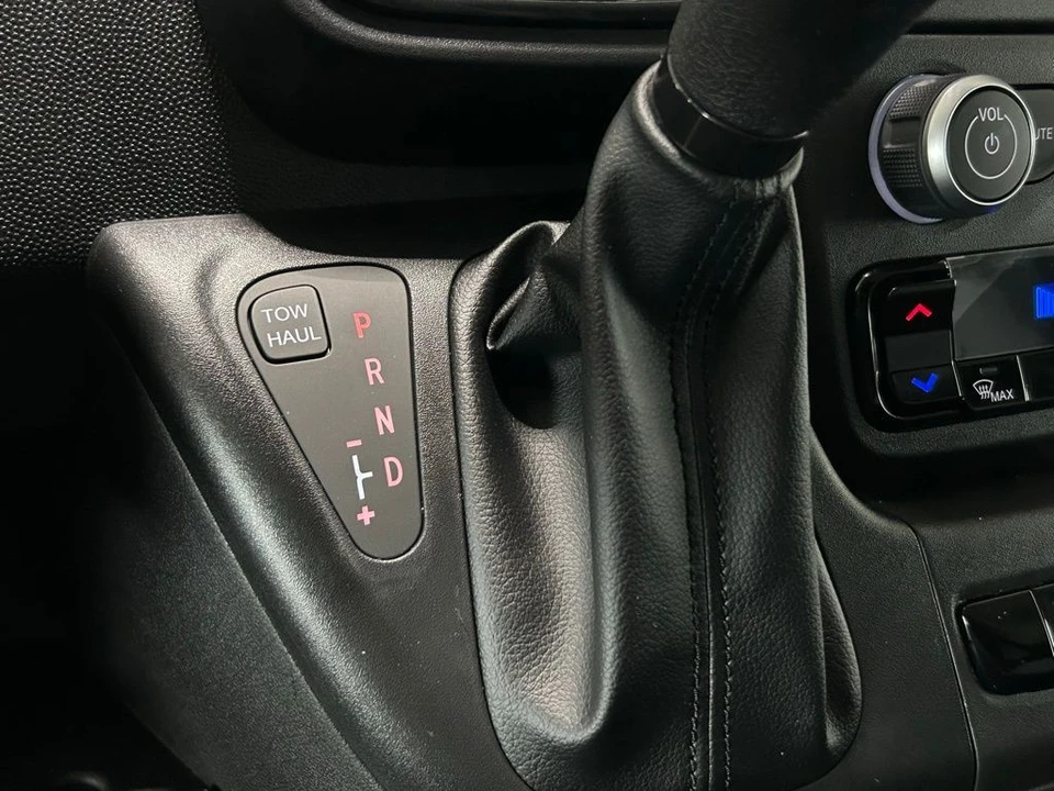 2025 Ram ProMaster - Image 14 of 21