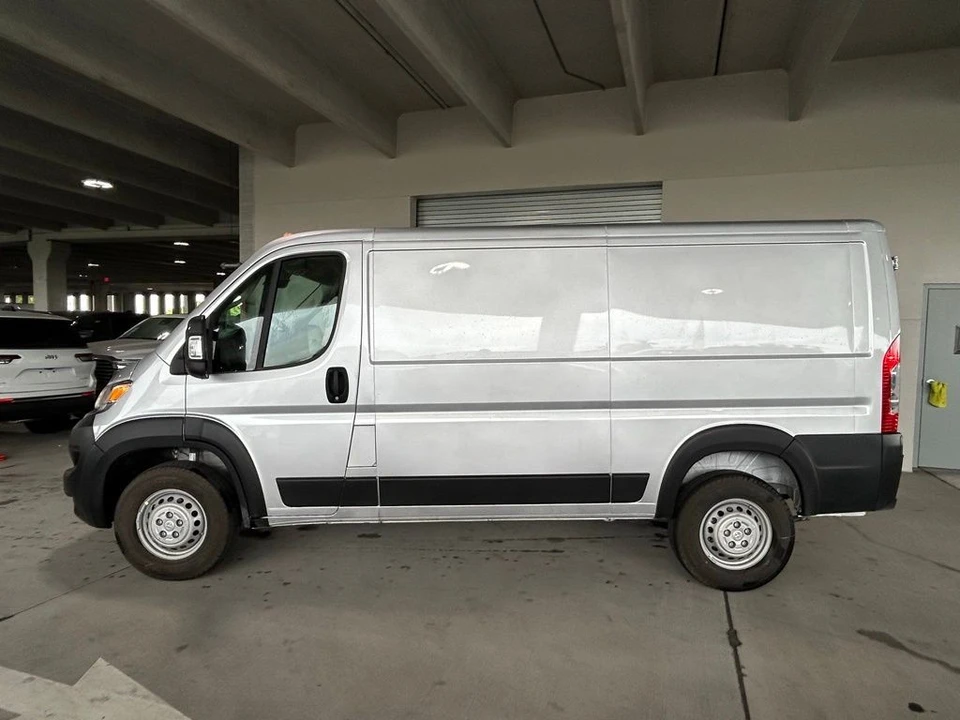 2025 Ram ProMaster - Image 7 of 21