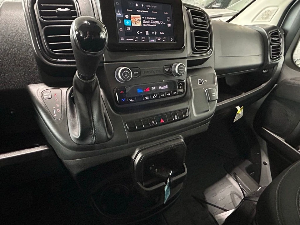2025 Ram ProMaster - Image 12 of 21