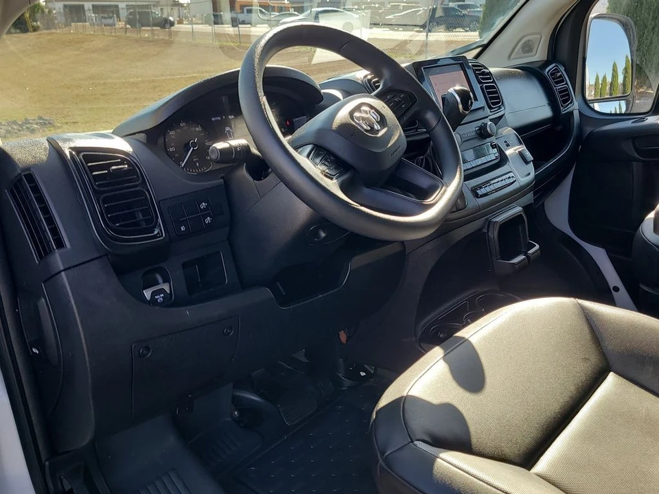 2025 Ram ProMaster - Image 15 of 21