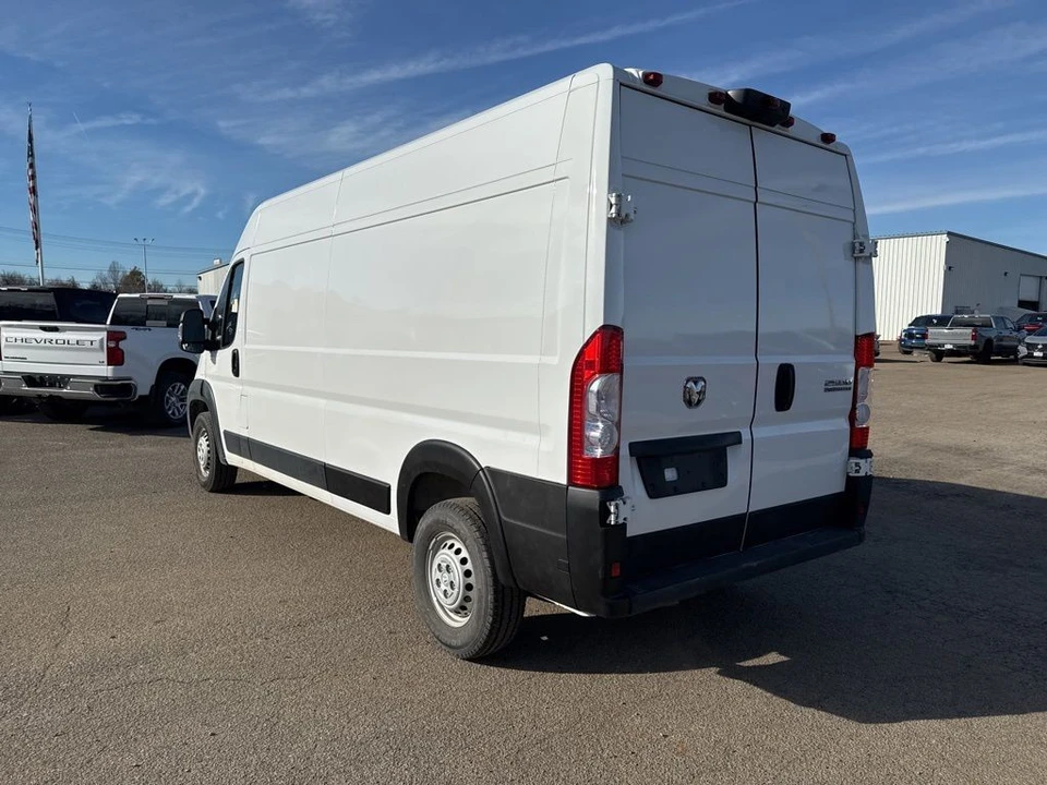 2025 Ram ProMaster - Image 2 of 6