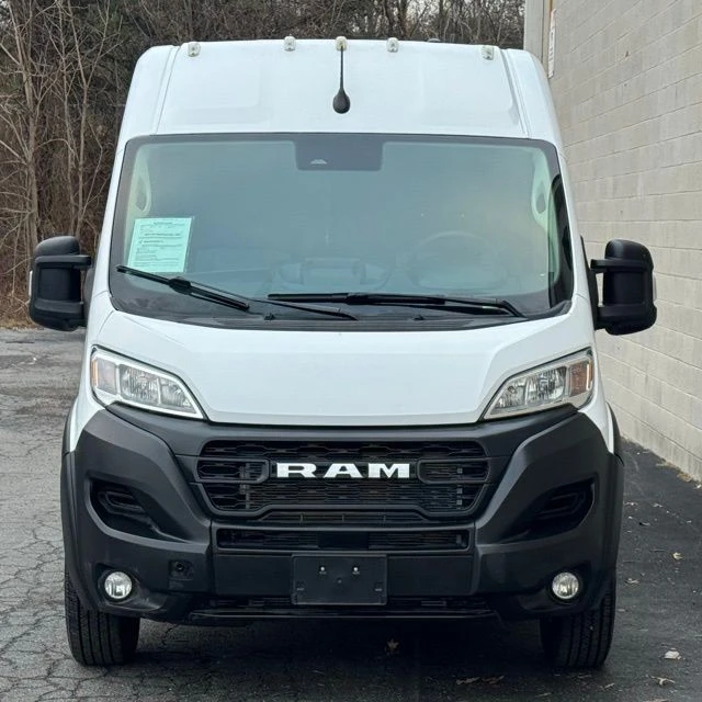 2025 Ram ProMaster - Image 9 of 12