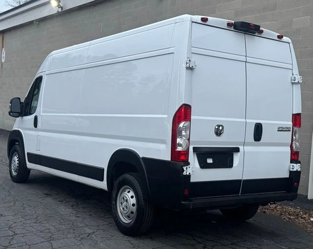 2025 Ram ProMaster - Image 4 of 12