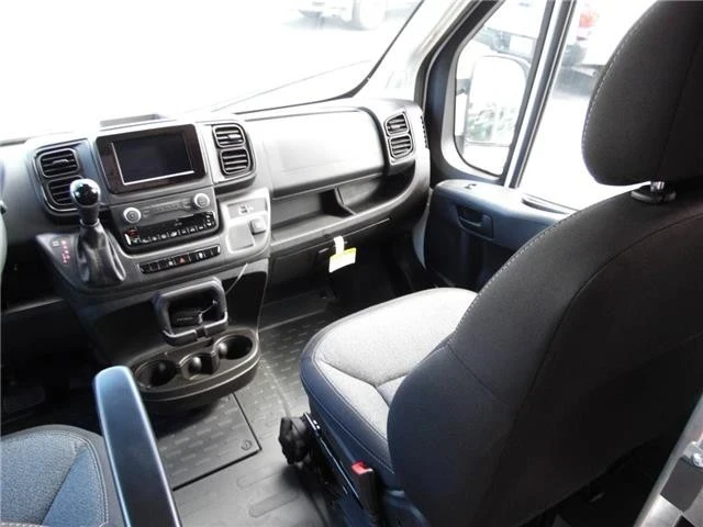 2025 Ram ProMaster - Image 17 of 21