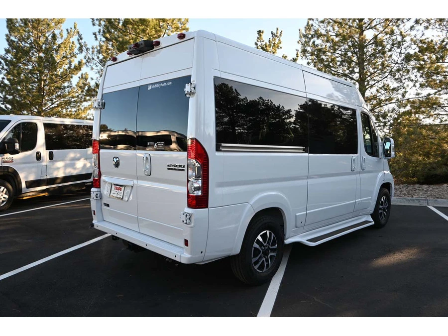 2025 Ram ProMaster - Image 8 of 12