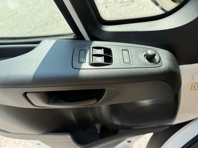 2025 Ram ProMaster - Image 16 of 21