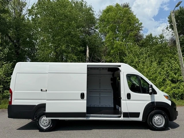 2025 Ram ProMaster - Image 7 of 21