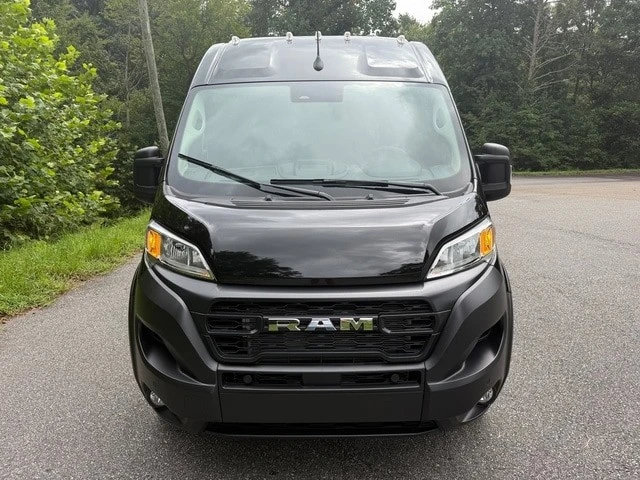 2025 Ram ProMaster - Image 3 of 21