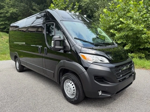 2025 Ram ProMaster - Image 4 of 21