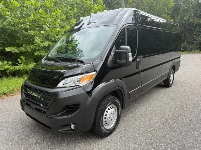 2025 Ram ProMaster - Image 2 of 21