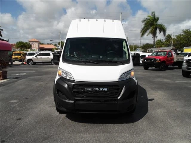 2025 Ram ProMaster - Image 2 of 21