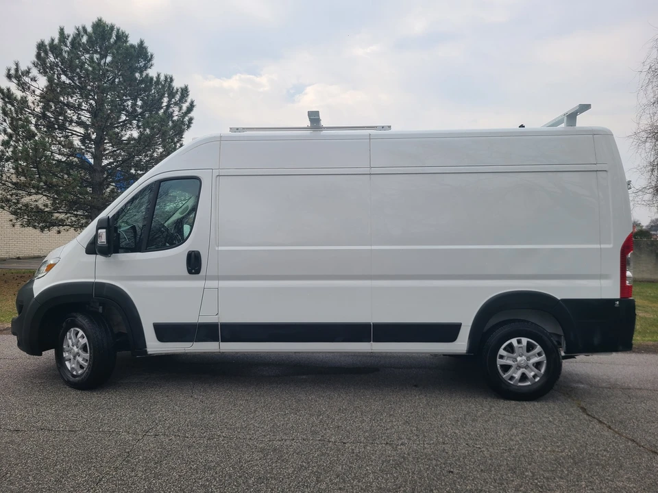 2025 Ram ProMaster - Image 2 of 21