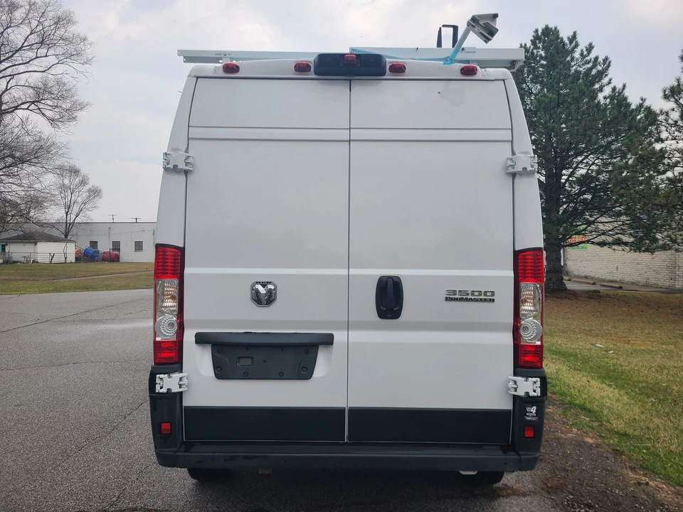 2025 Ram ProMaster - Image 4 of 21