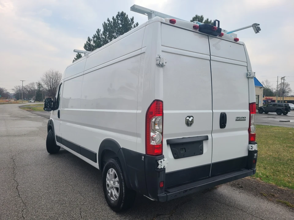 2025 Ram ProMaster - Image 3 of 21