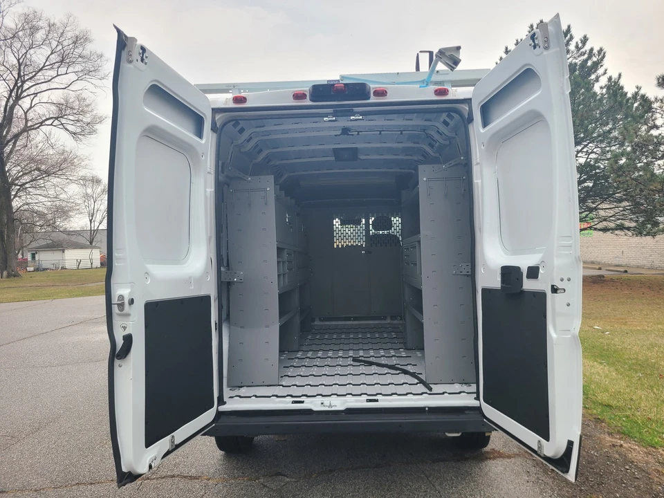 2025 Ram ProMaster - Image 19 of 21