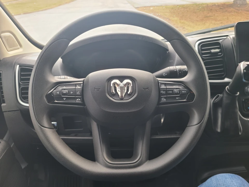 2025 Ram ProMaster - Image 17 of 21