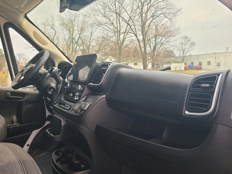 2025 Ram ProMaster - Image 12 of 21