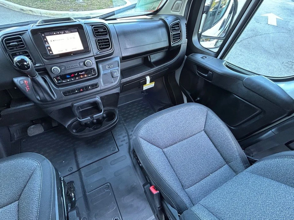 2025 Ram ProMaster - Image 11 of 21