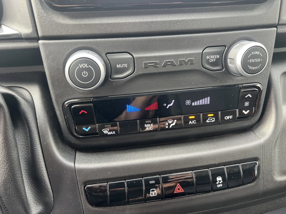 2025 Ram ProMaster - Image 18 of 21