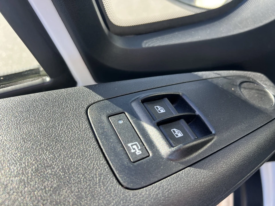 2025 Ram ProMaster - Image 14 of 21
