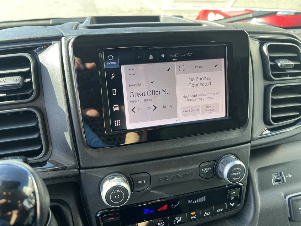 2025 Ram ProMaster - Image 17 of 21