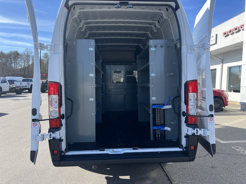 2025 Ram ProMaster - Image 8 of 12