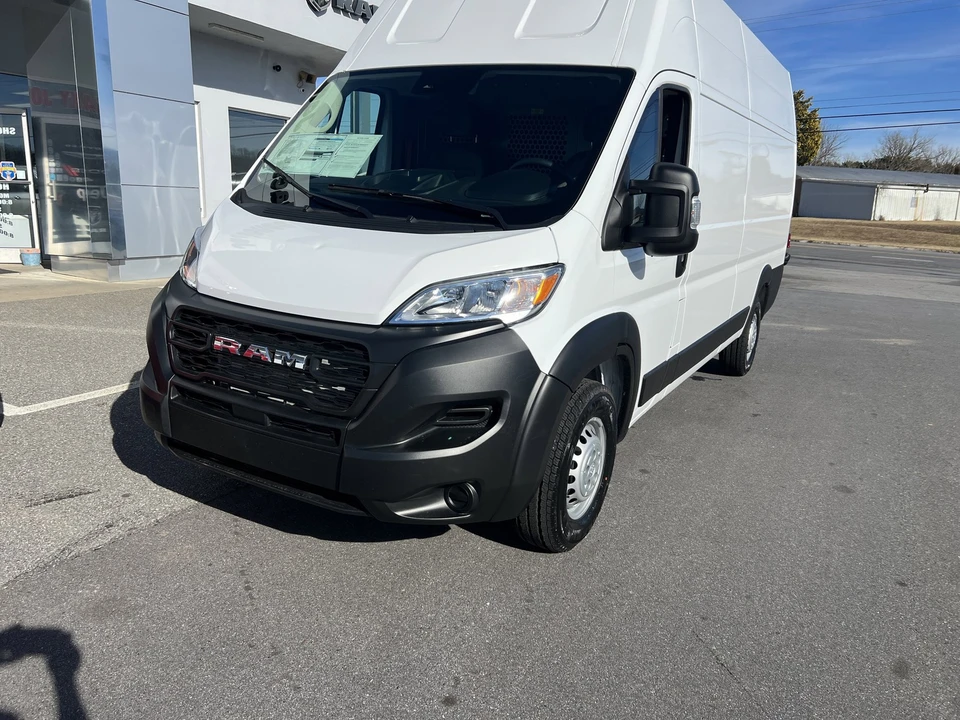 2025 Ram ProMaster - Image 6 of 21
