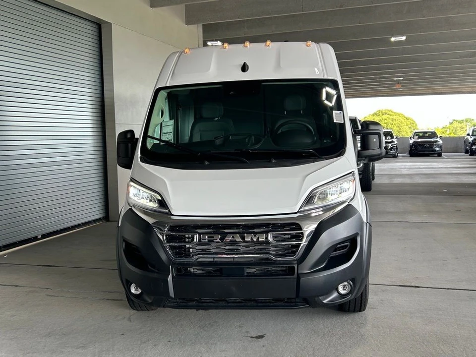 2025 Ram ProMaster - Image 2 of 21
