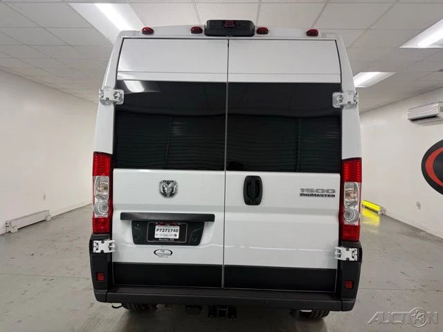 2025 Ram ProMaster - Image 7 of 12