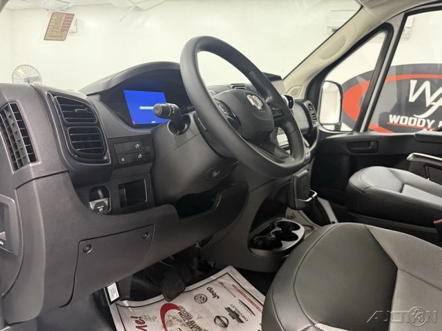 2025 Ram ProMaster - Image 9 of 12