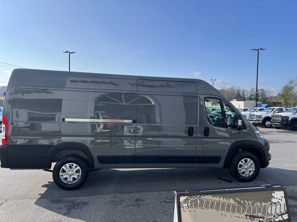 2025 Ram ProMaster - Image 4 of 12