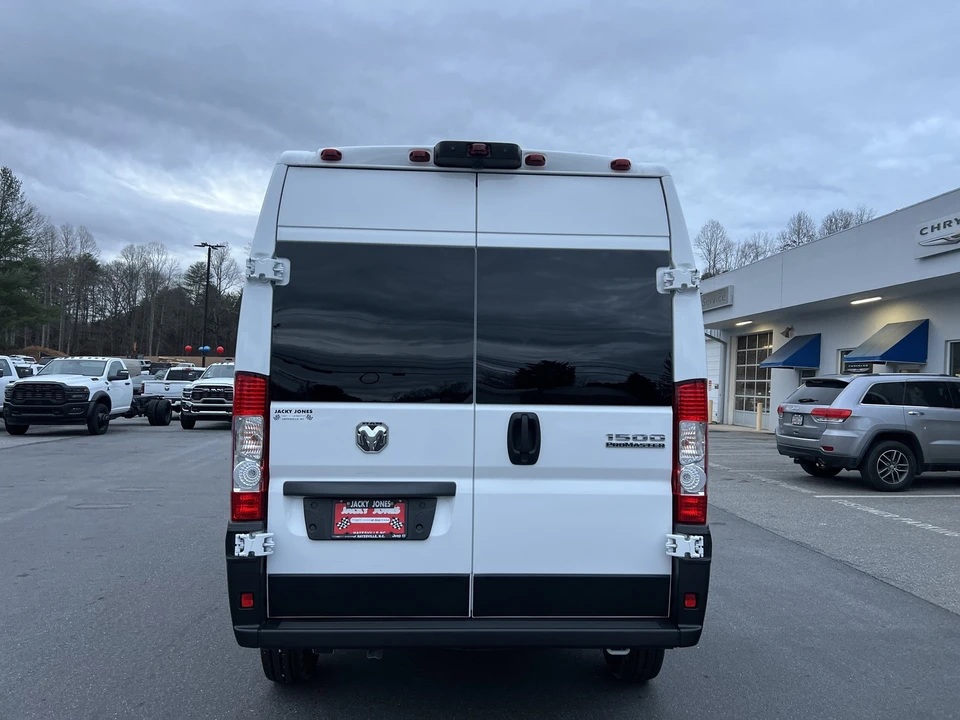 2025 Ram ProMaster - Image 2 of 12