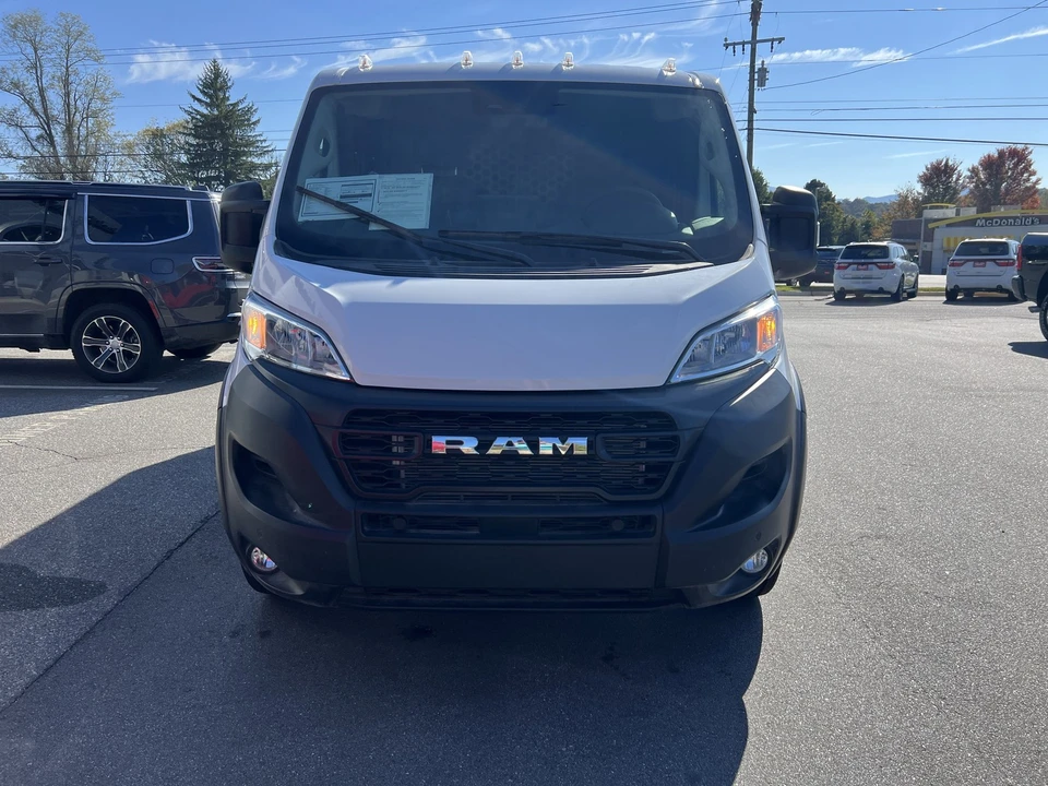 2025 Ram ProMaster - Image 4 of 12