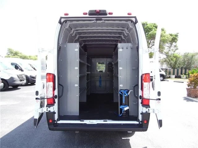 2025 Ram ProMaster - Image 9 of 21